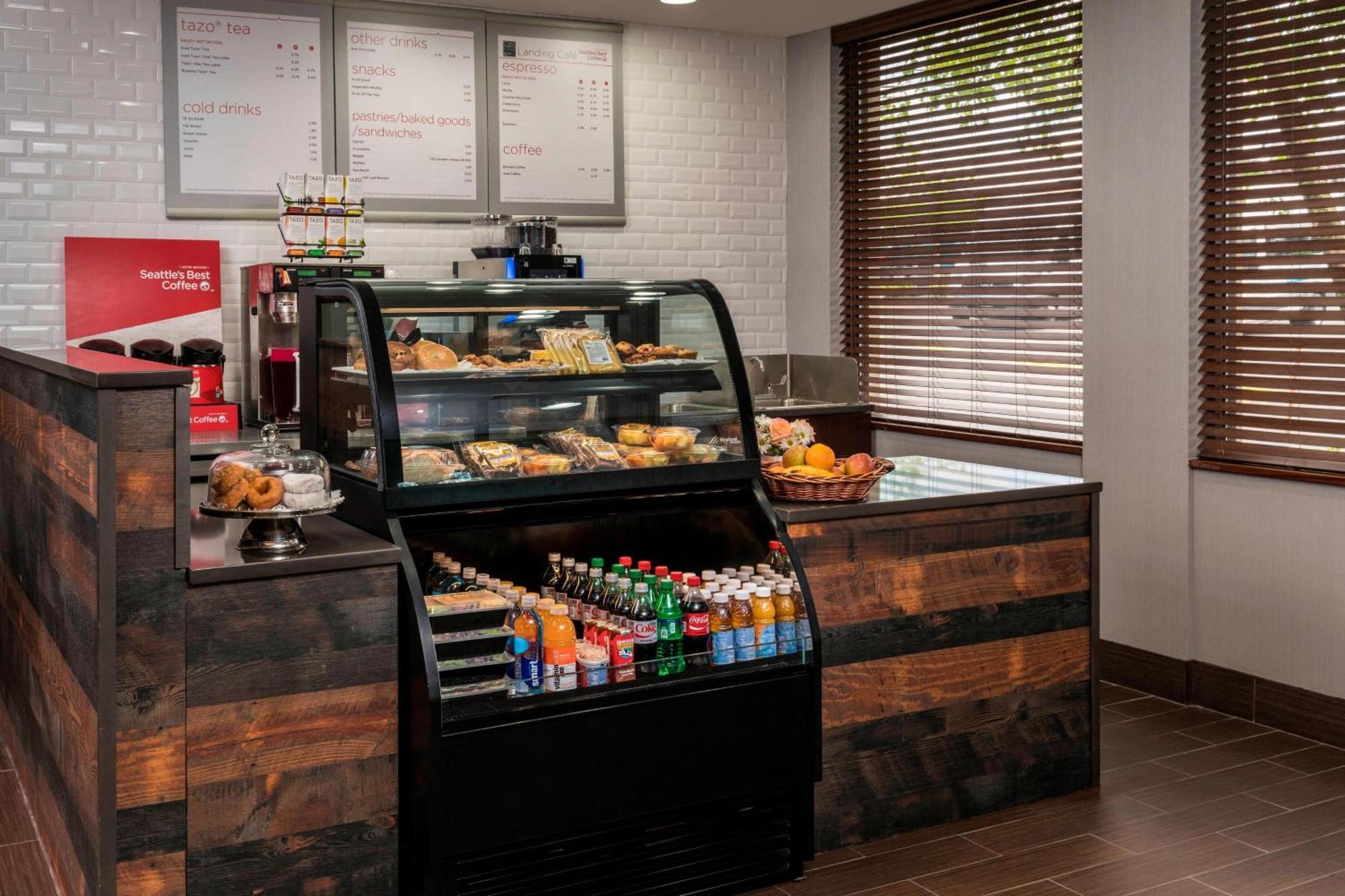 Four Points By Sheraton Boston Logan Airport Revere Εξωτερικό φωτογραφία